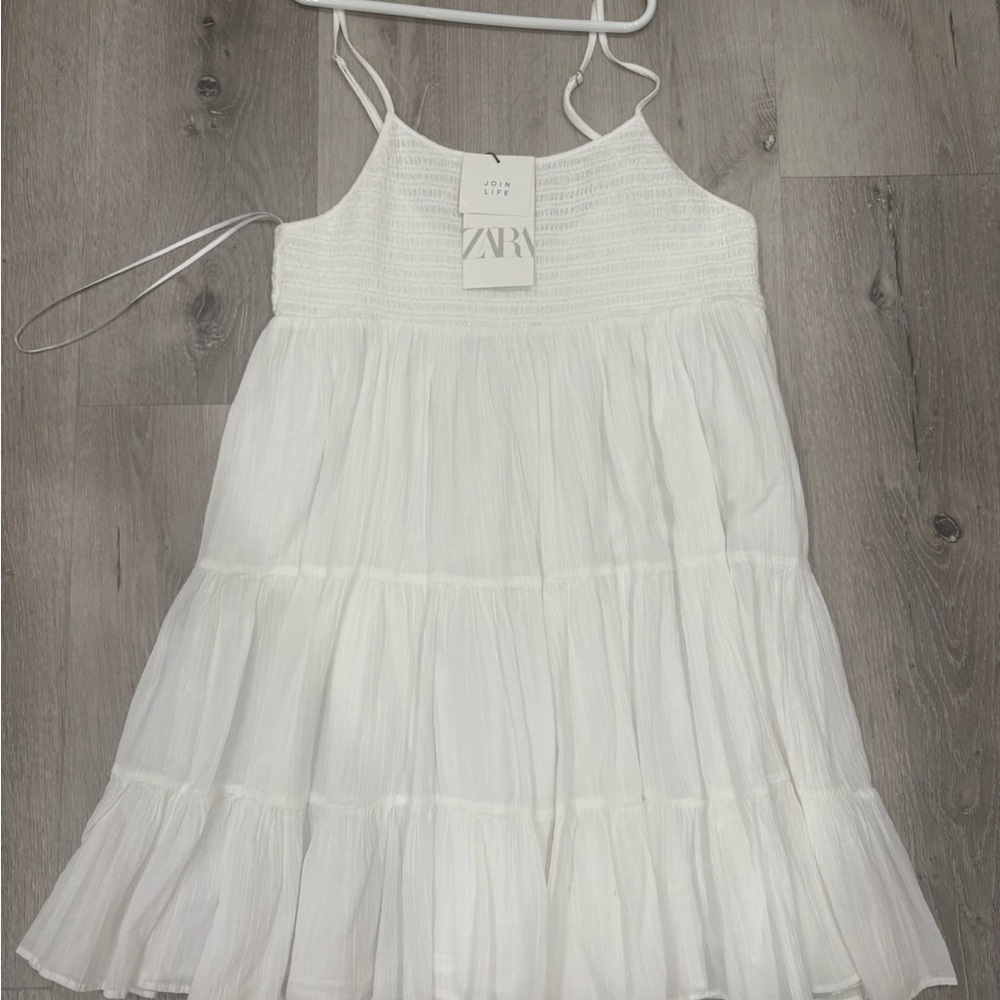Zara Textured White Garment